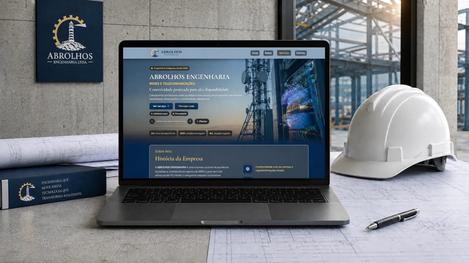 Website institucional da Abrolhos Engenharia apresentado na tela de um notebook